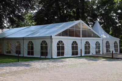 Barnum pliant ou tonnelle : que choisir pour vos vnements ? 